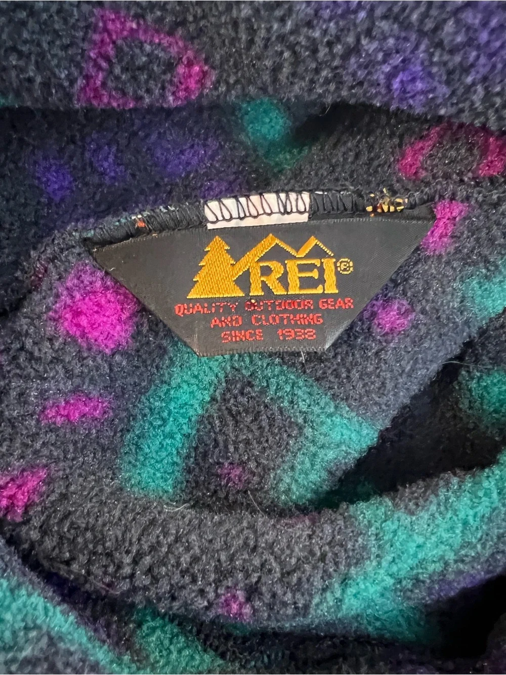 Vintage REI beanie and mittens